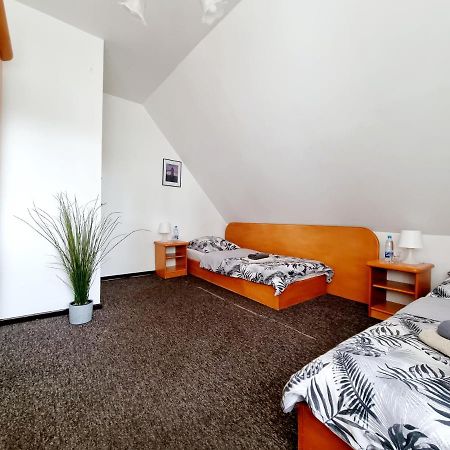 Hostel Primax พอซนาน ภายนอก รูปภาพ