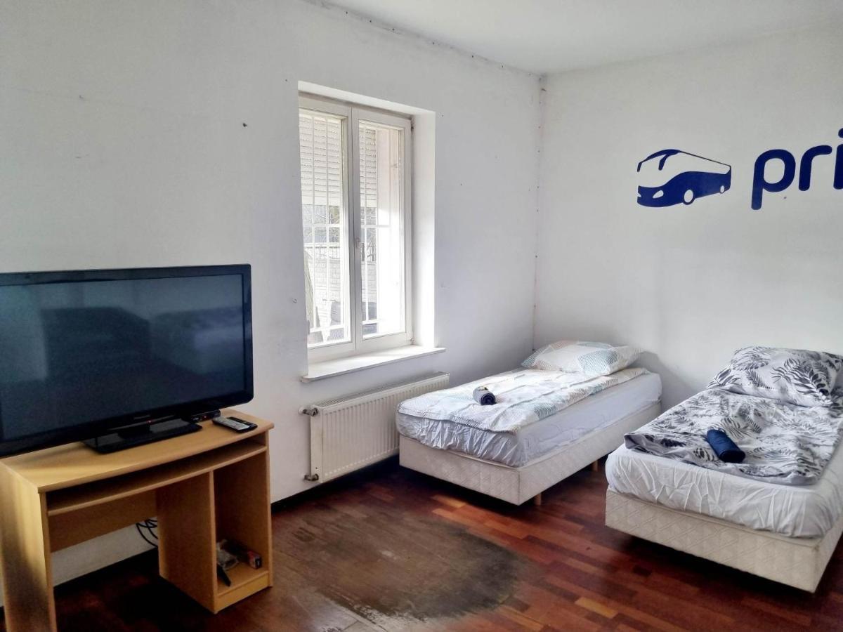Hostel Primax พอซนาน ภายนอก รูปภาพ